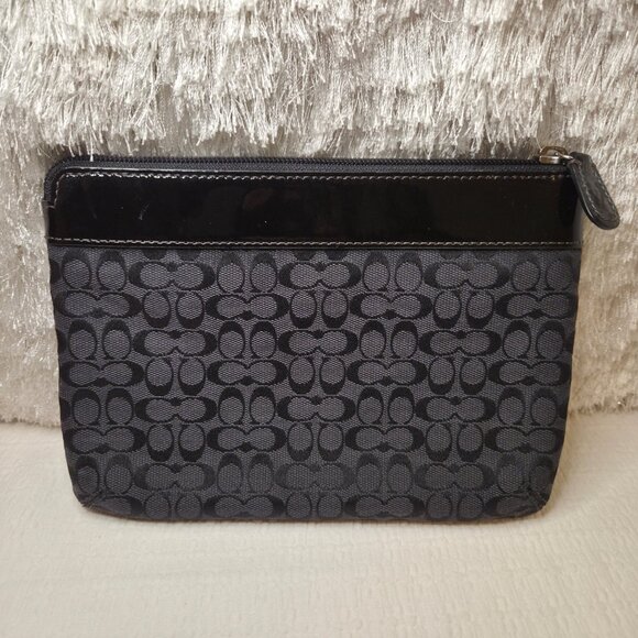 Coach Signature Canvas LG Chubby Black Patent Trim Zip-Top Pouch - Picture 3 of 6